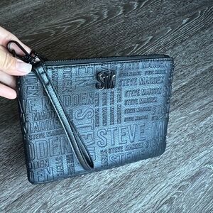 Steve Madden Black Wristlet wallet